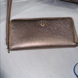 Tory Burch Elegant Metallic Wristlet Clutch